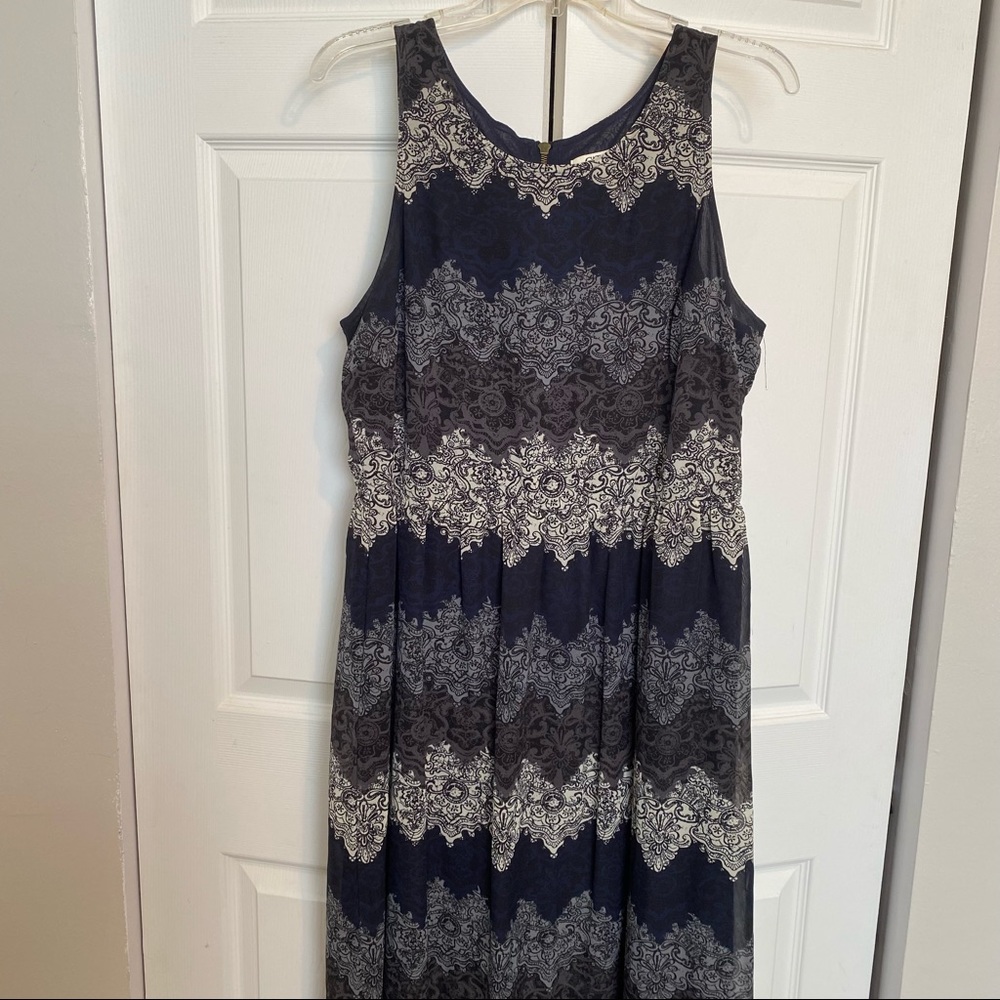 Cato Sleeveless Maxi Dress - Size Large